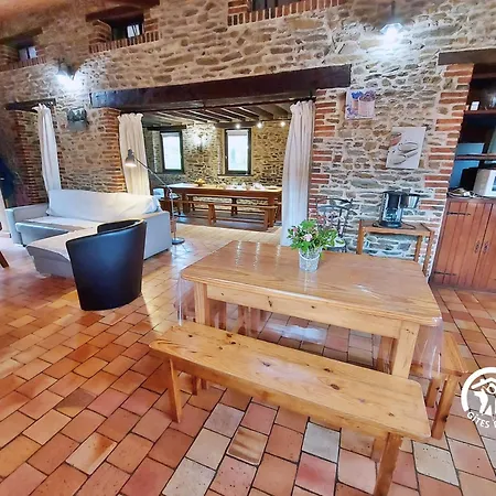 Dom wakacyjny La Herriere *